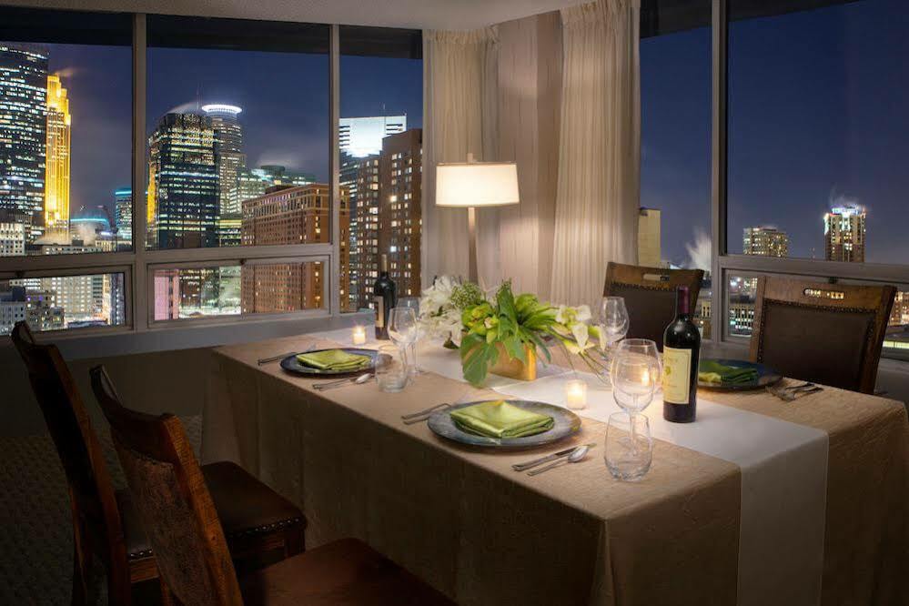 Sheraton Minneapolis Downtown Convention Center Esterno foto